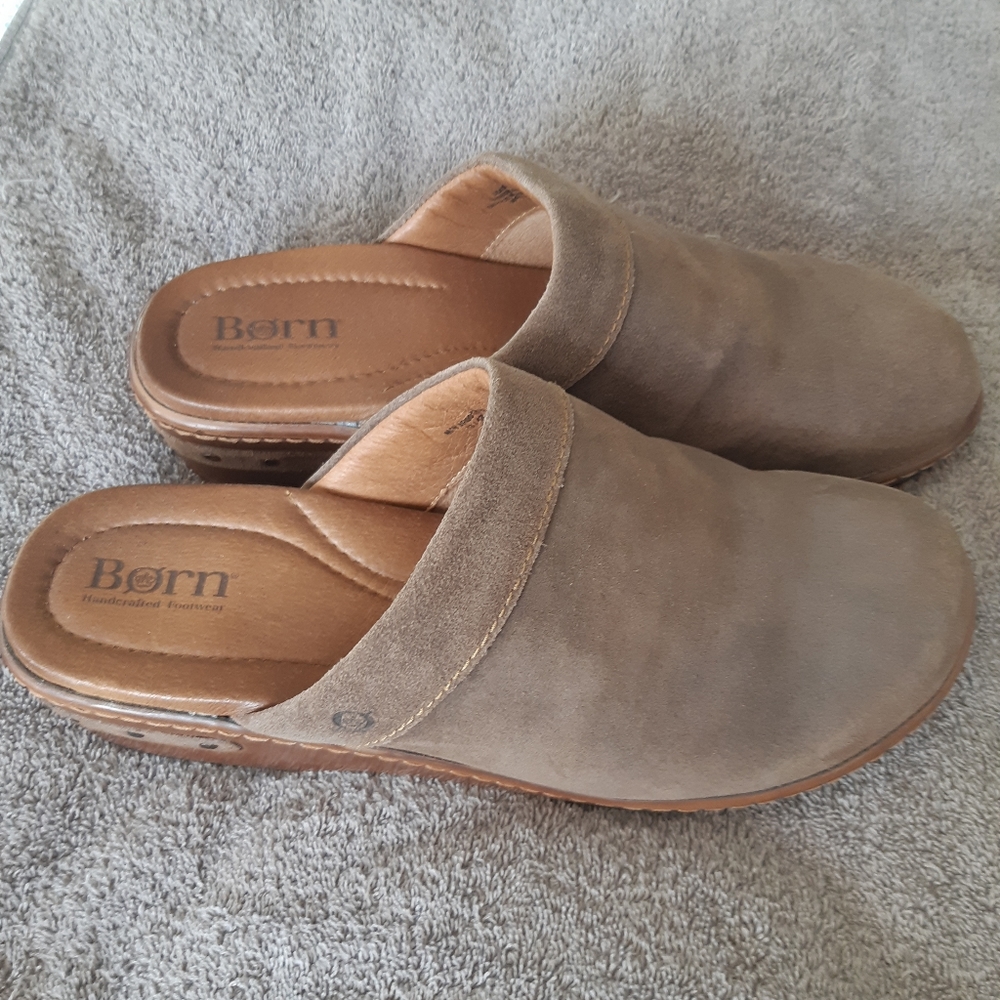 Clogs